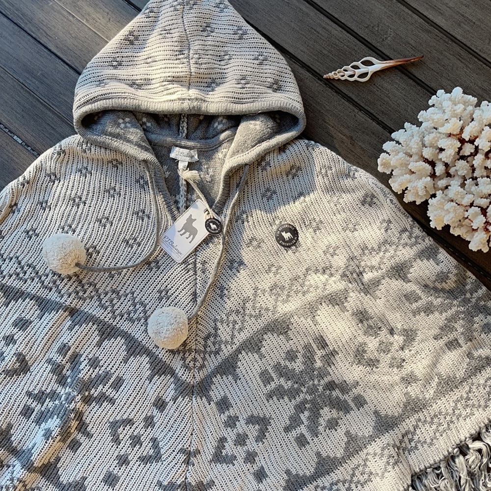 🔆PJ SALVAGE🔆 NATURAL PONCHO SWEATER REVERSIBLE - Picture 8 of 16